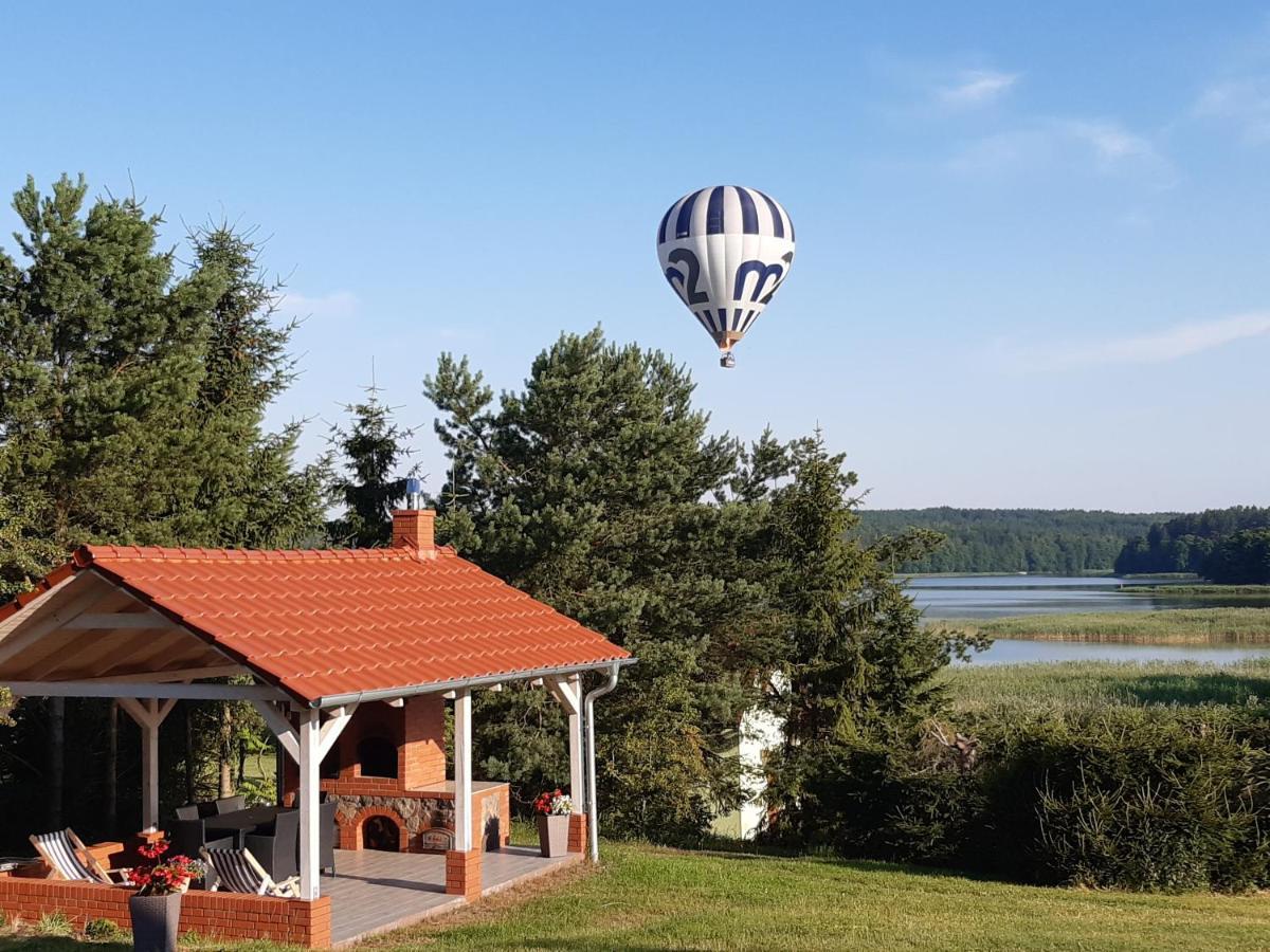 Posiadlosc Nad Zatoka Рын Экстерьер фото